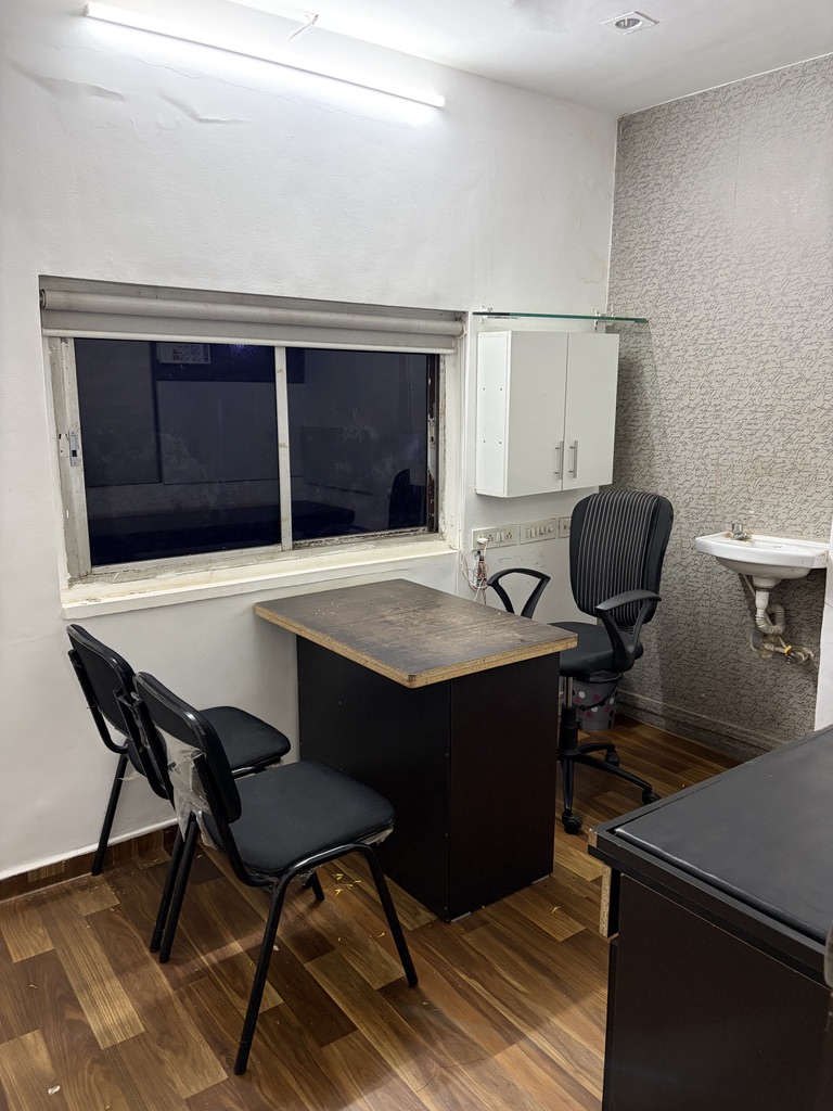 Consultation desk at Shree Vishwamorya Ayurveda and Panchakarma Clinic